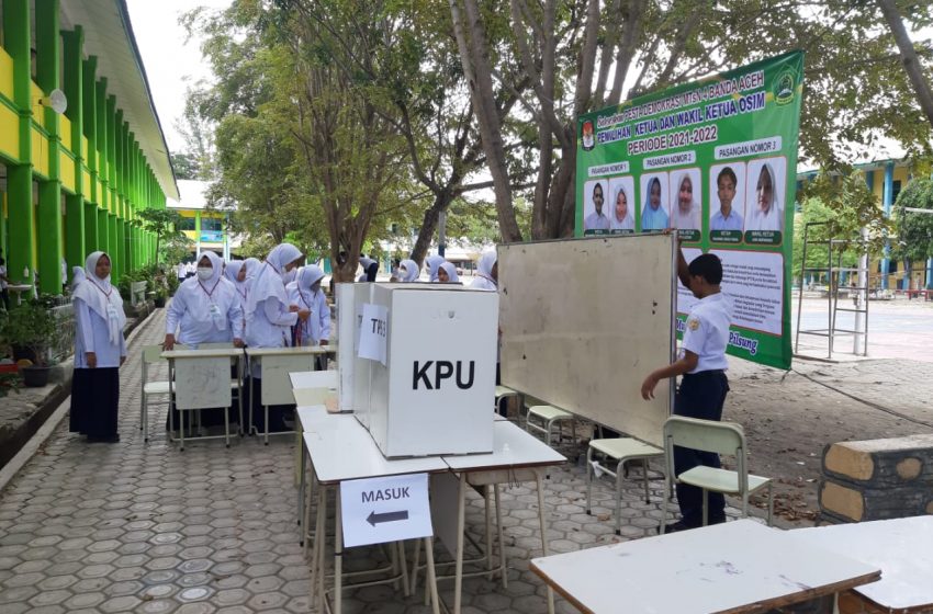  MTsN 4 Banda Aceh Laksanakan Pemilu Ketua OSIM Baru